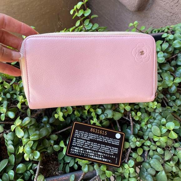 Chanel Cameilla long zip around wallet - Picture 11 of 16